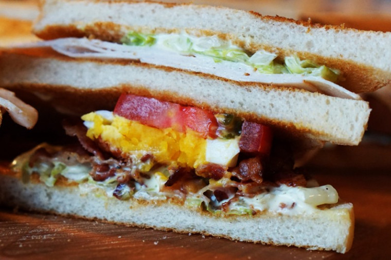 Sandwich banner